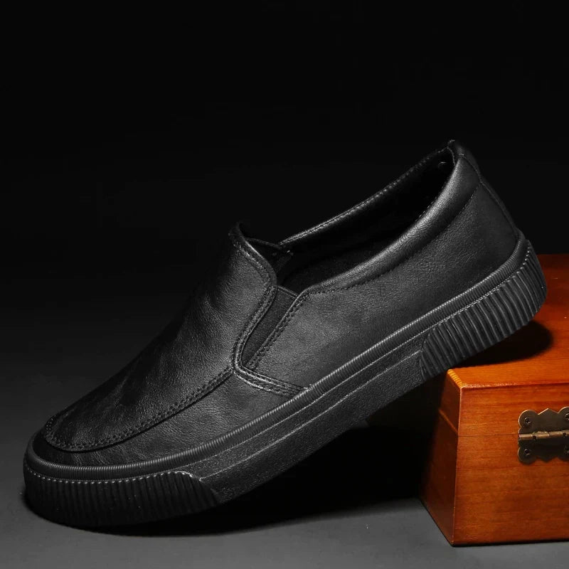 Alessandro - Mountainville nahkaiset slip-on kengät